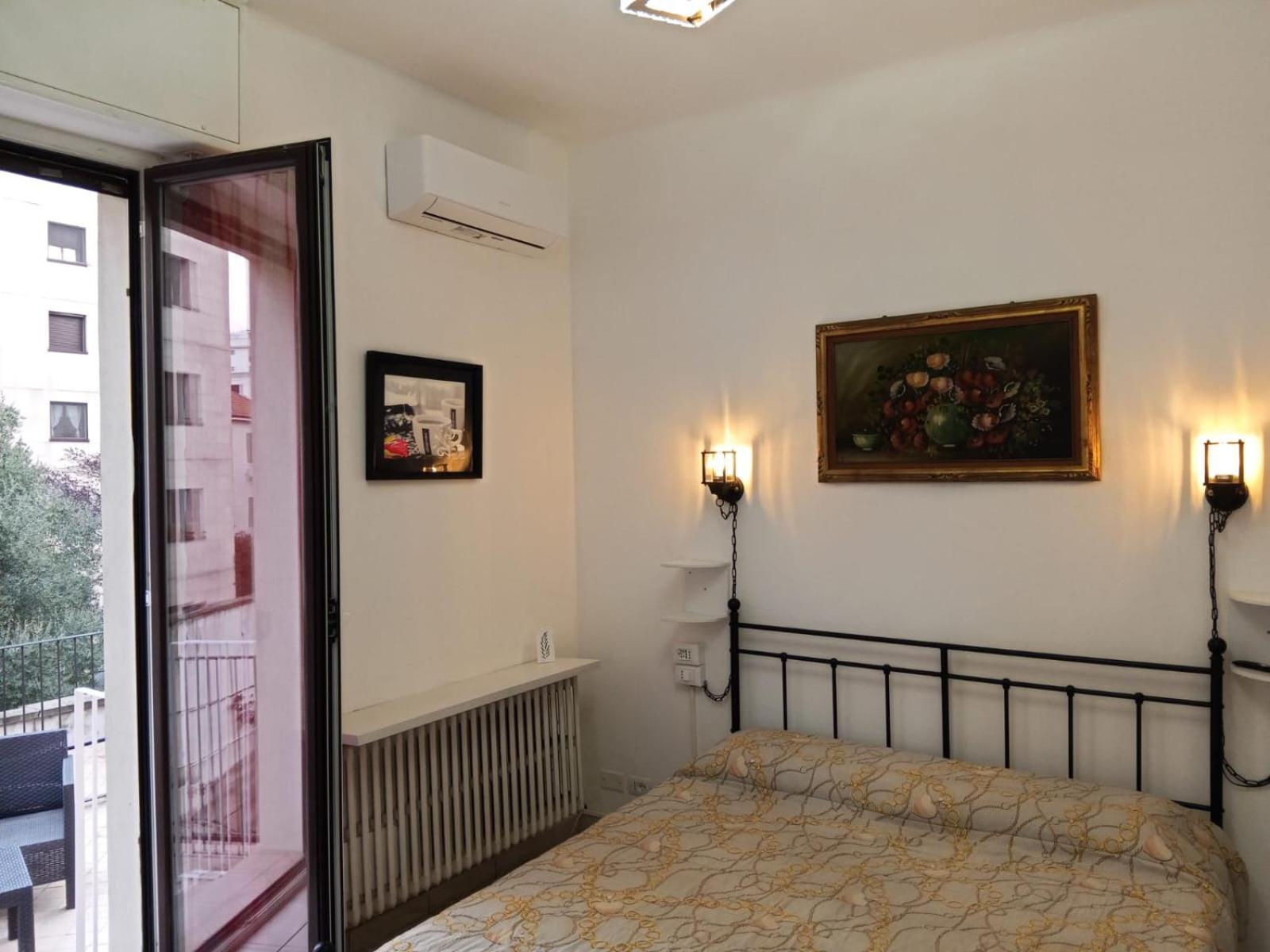 Doppia Atmosfera Bed & Breakfast *
