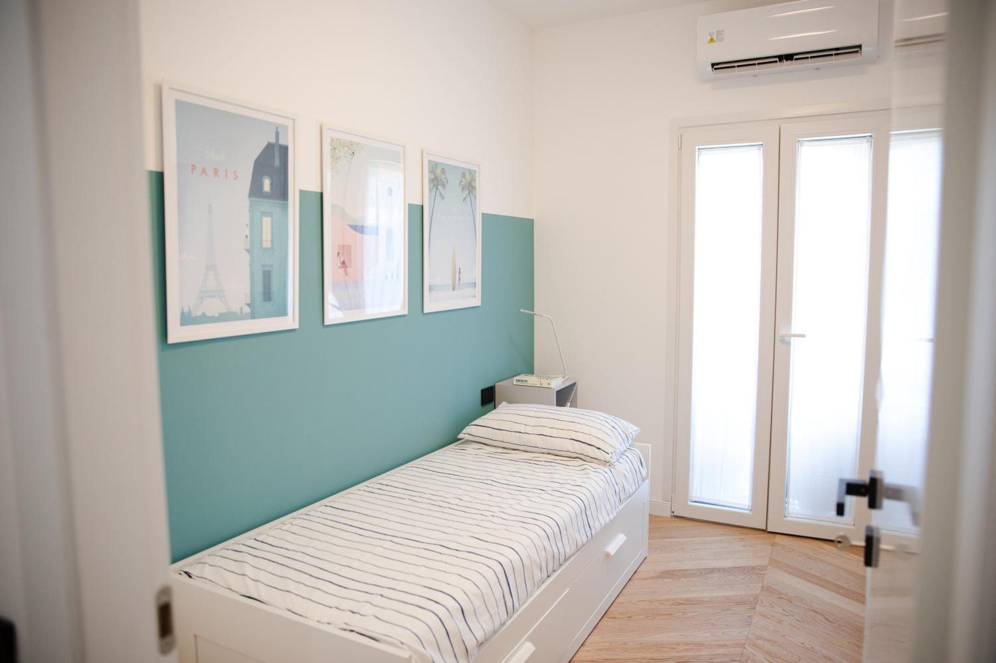 Bright 2-room For Friends And Relatives Milaan