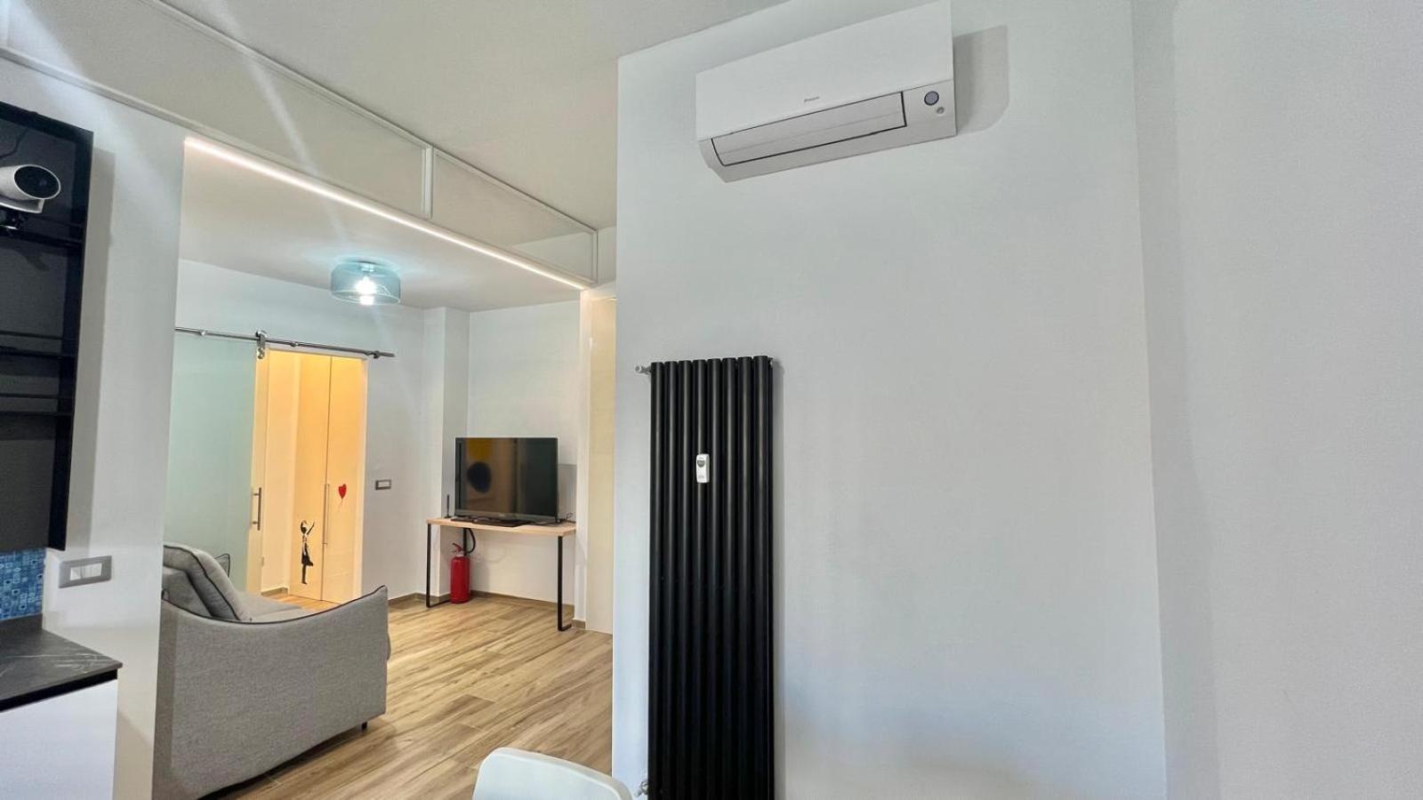Torelli Home, Moderno E Confortevole, Nel Cuore Della Citta Di Milano, Con Balcone Esterno Vista Garibaldi * Milano