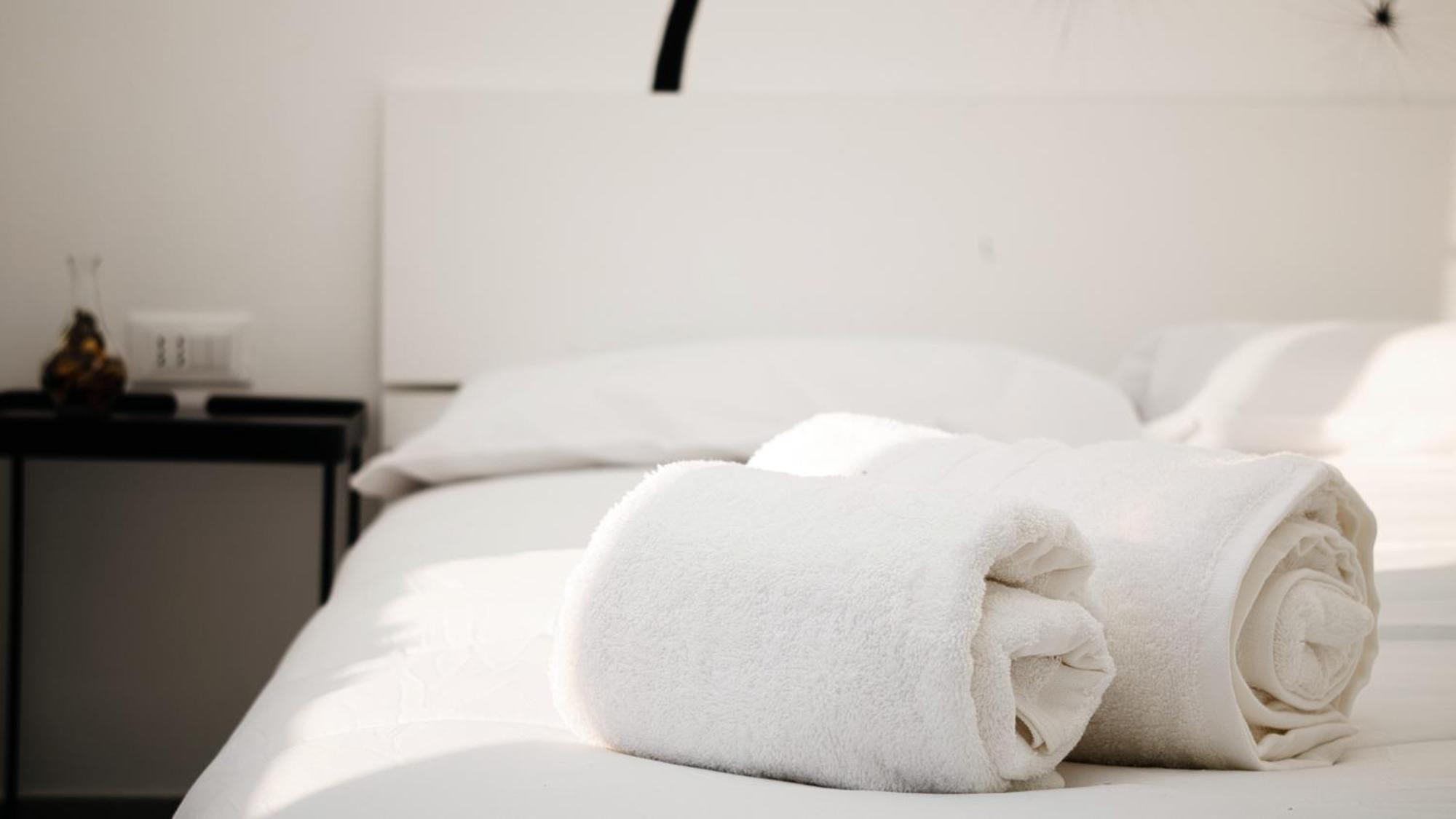 Ideal Rent - Sirtori 10 * Milano