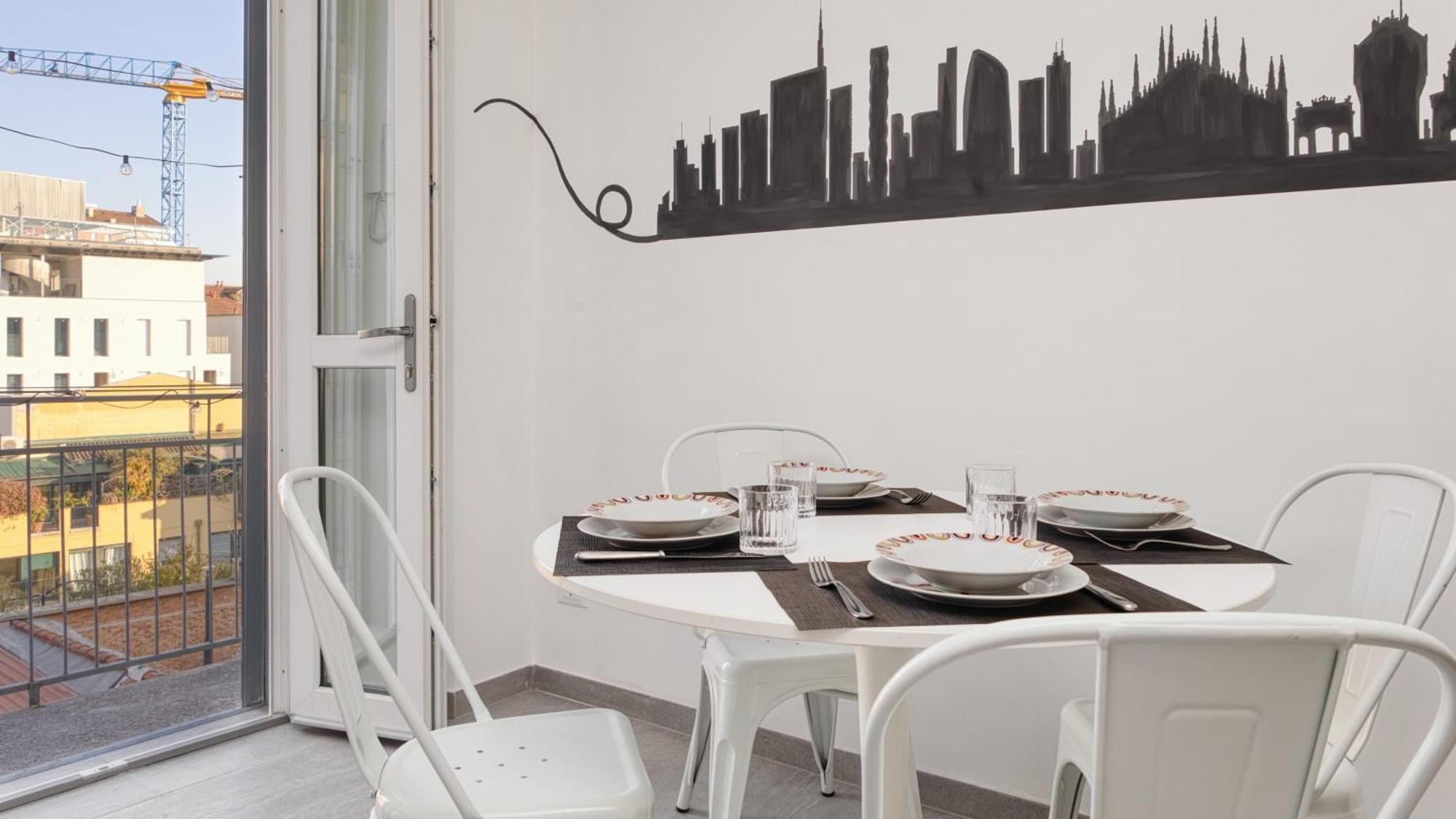 Ideal Rent - Sirtori 10 * Milano