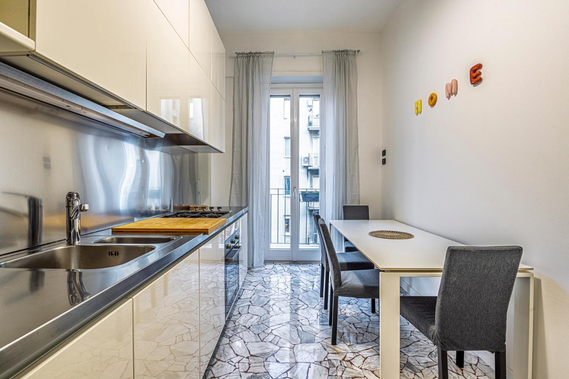 Luxury 4 Bedrooms In The Center Of Milano