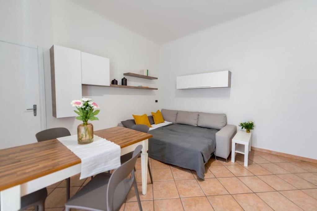 Charming Flat - Navigli, Duomo Appartamento