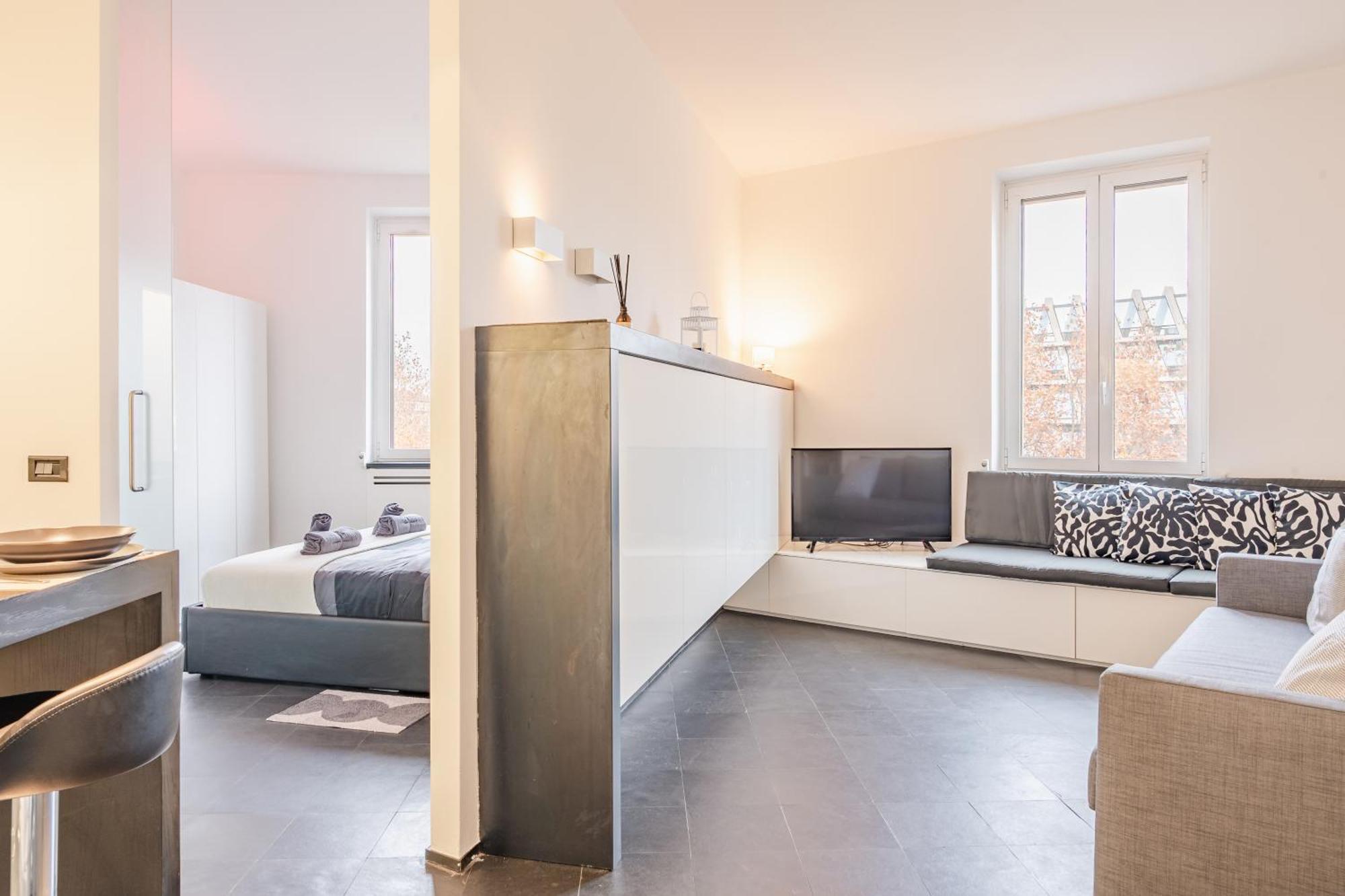 Exclusive Led House Corso * Milano