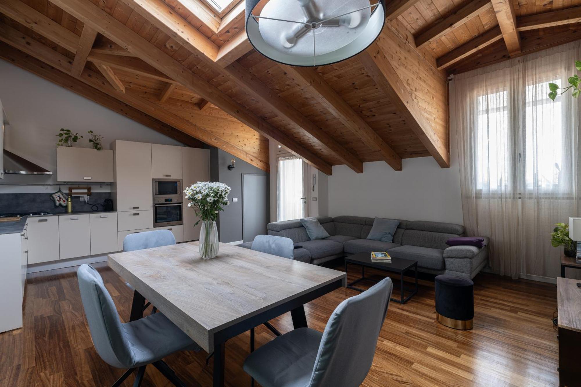 Spazioso Loft In Bicocca Appartamento Milano