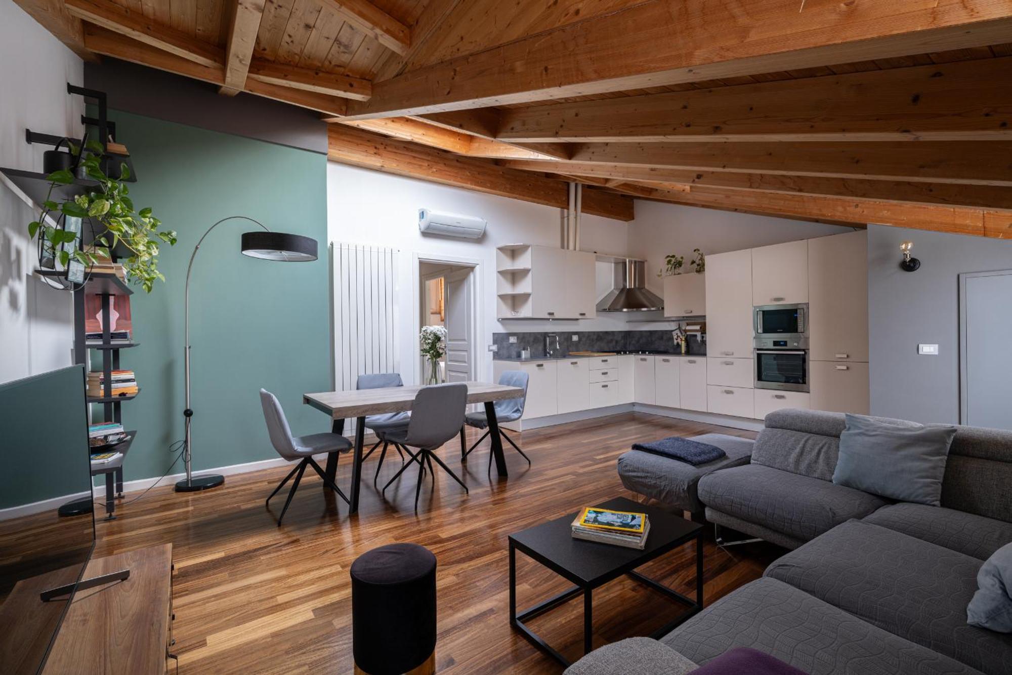 Spazioso Loft In Bicocca Milano