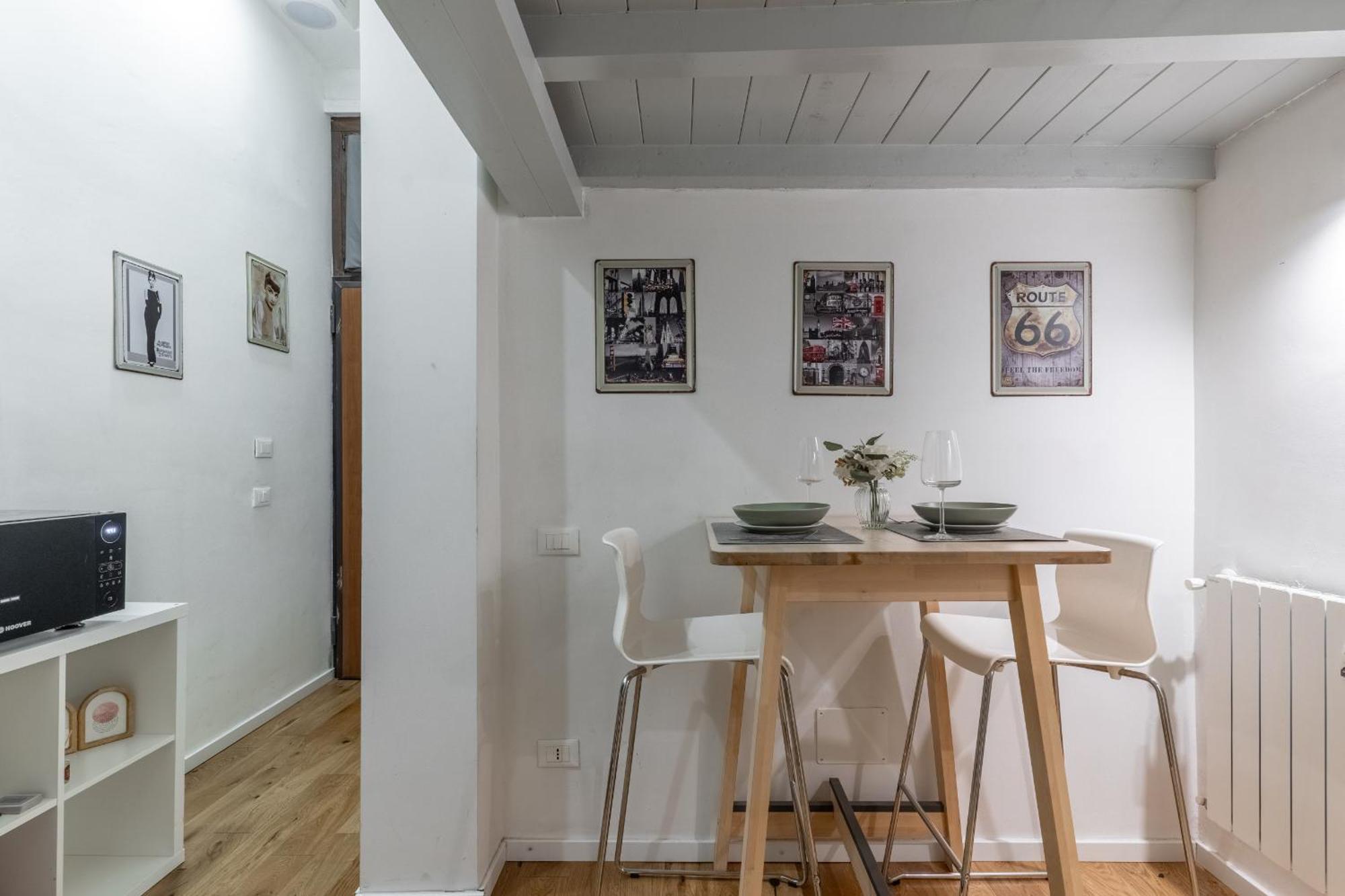 Cozy Study Room- Navigli -bocconi Naba Appartamento