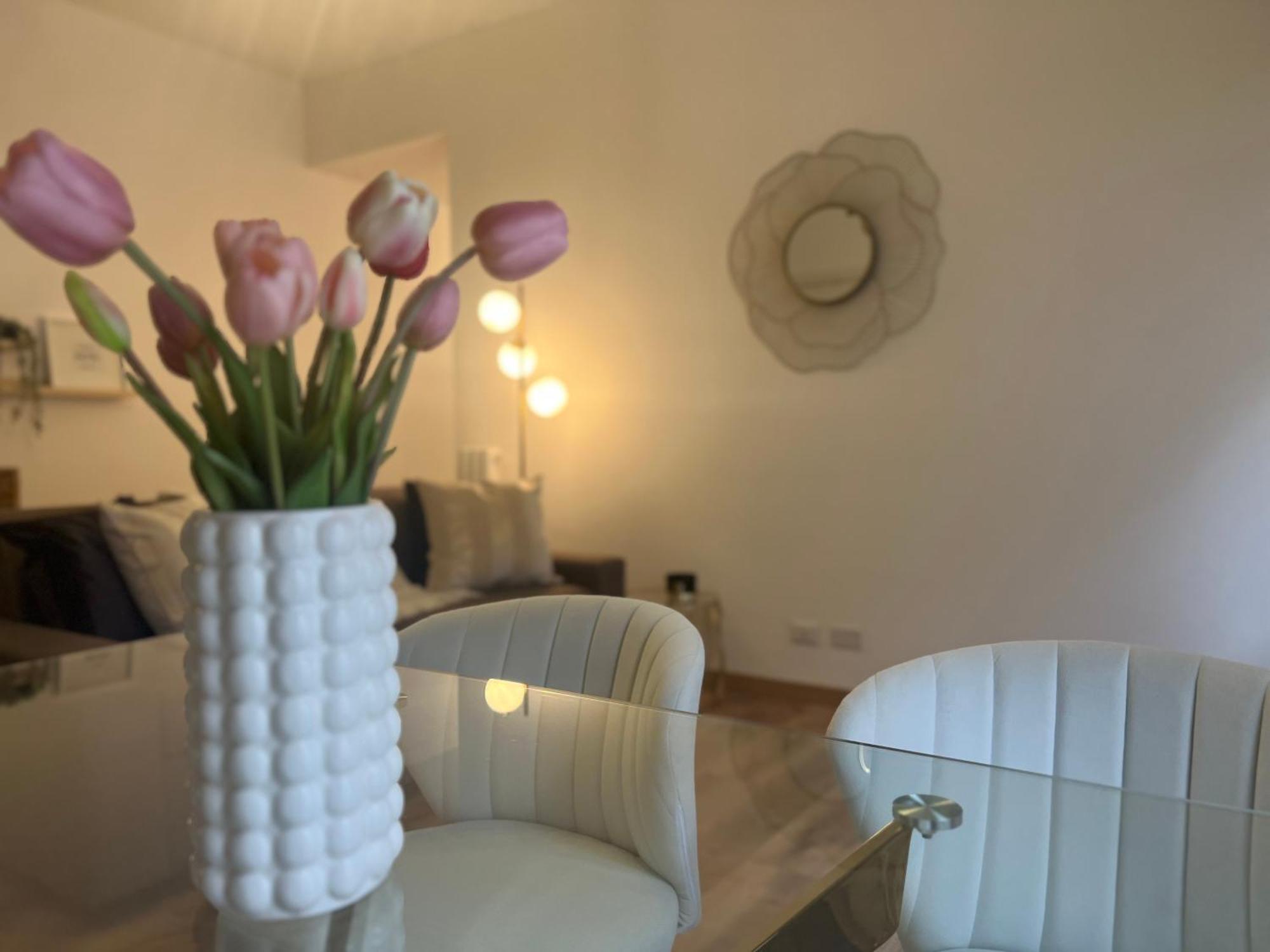 Apartment La Regina Delle Locazioni In Bocconi