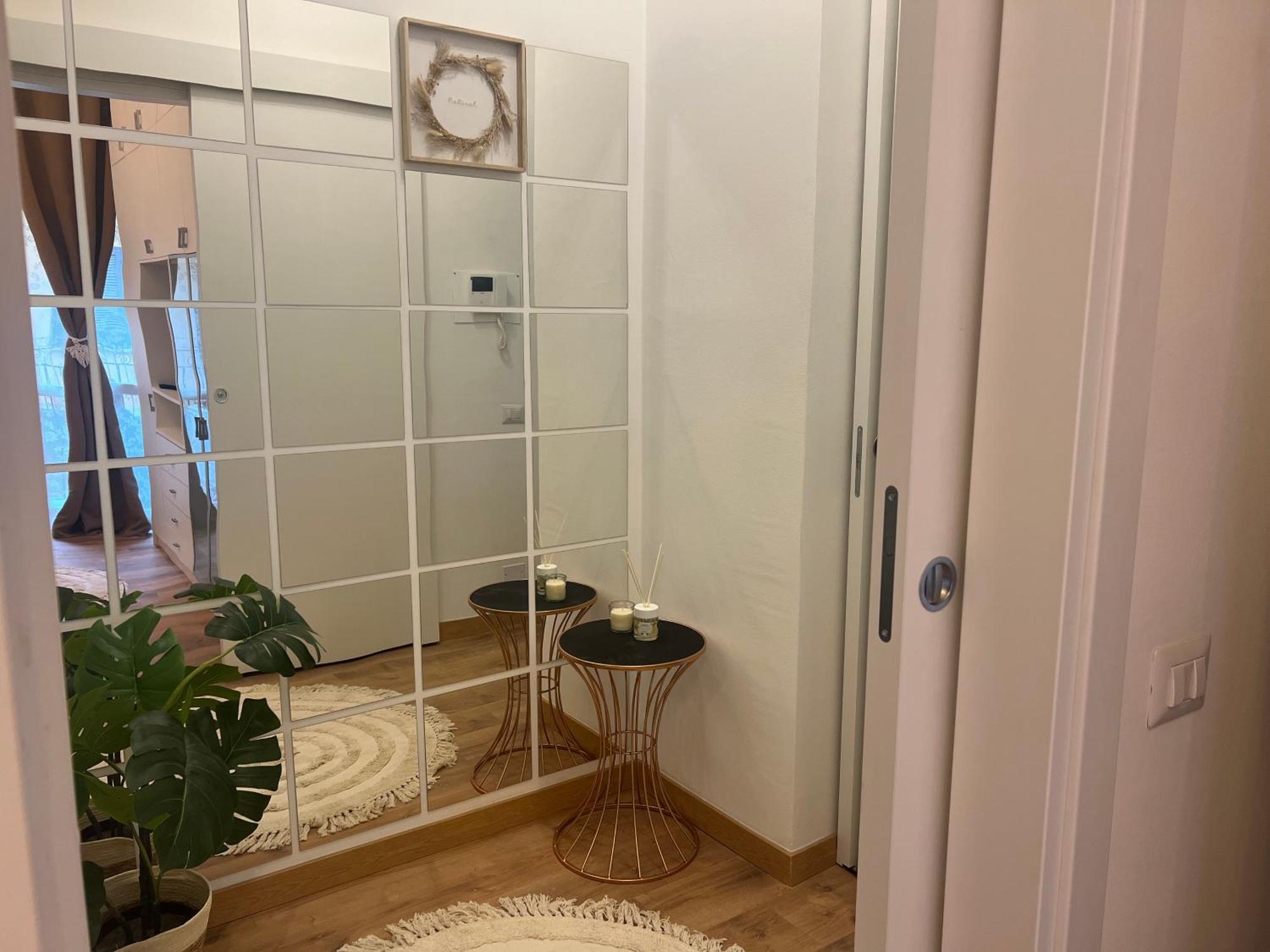 Apartment La Regina Delle Locazioni In Bocconi