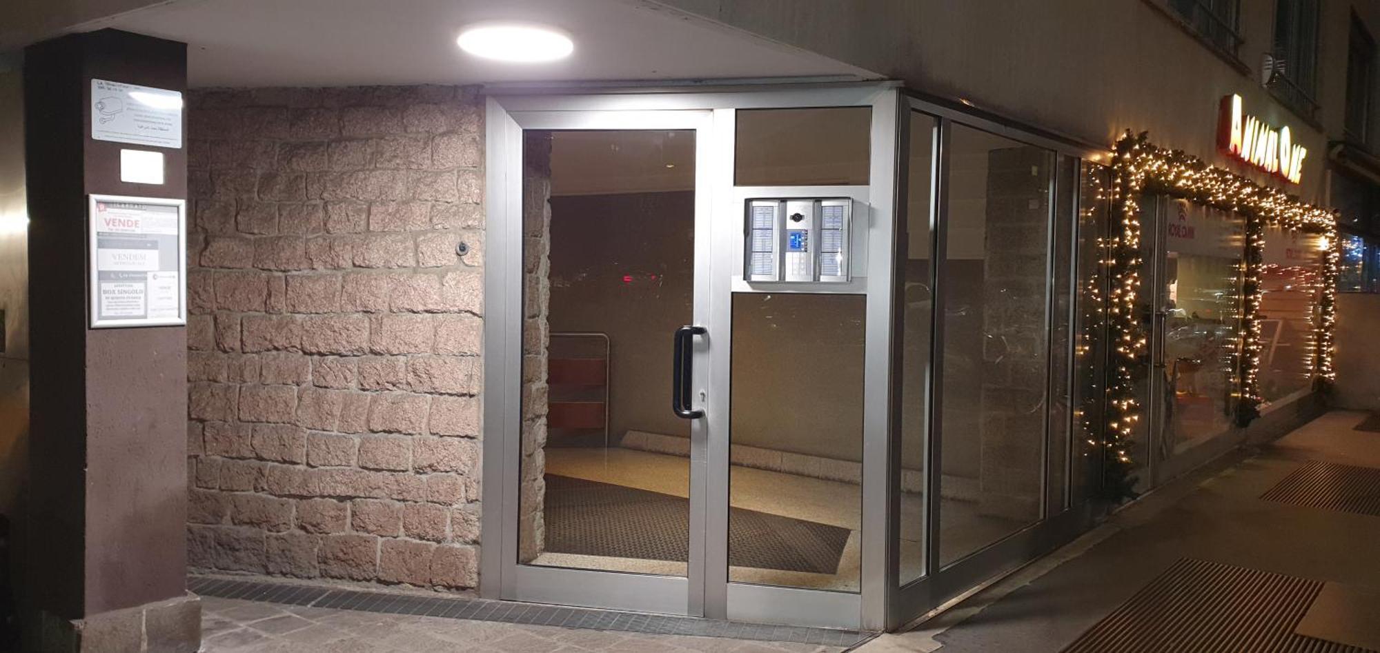 Appartamento Brera Con Posto Auto Gratuito Milano