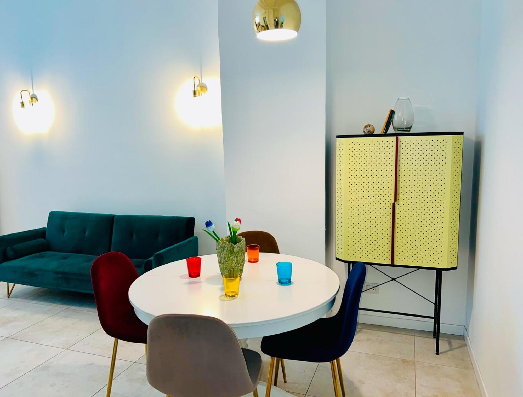 Flats And Modern In Navigli Apartment Milan