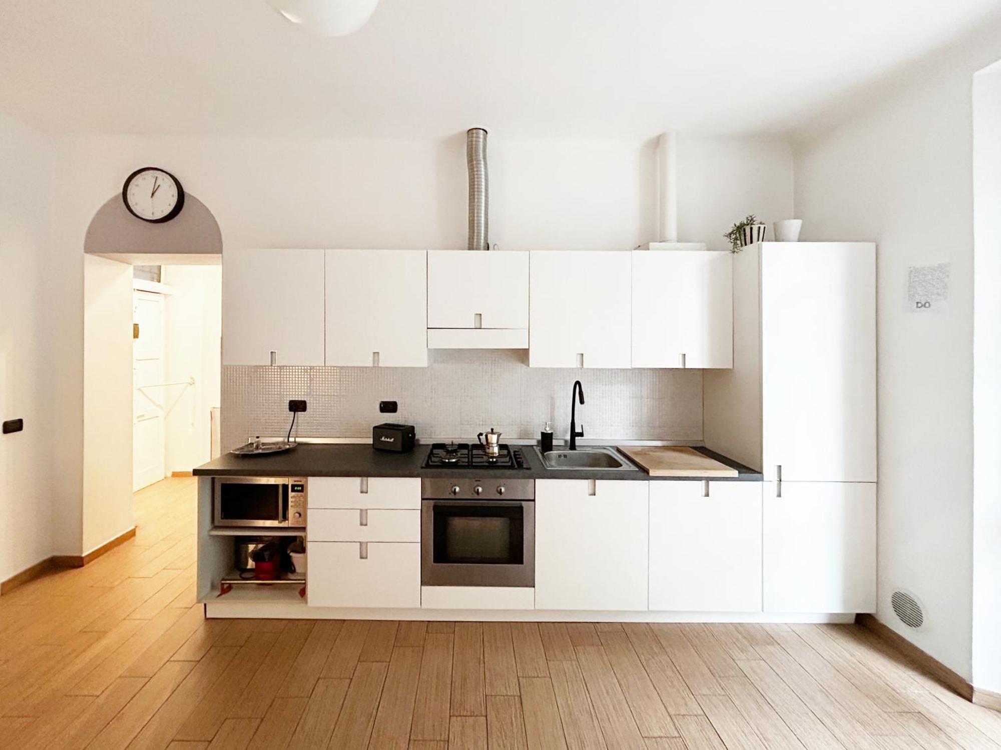 A House - Cozy At Noce District Apartment