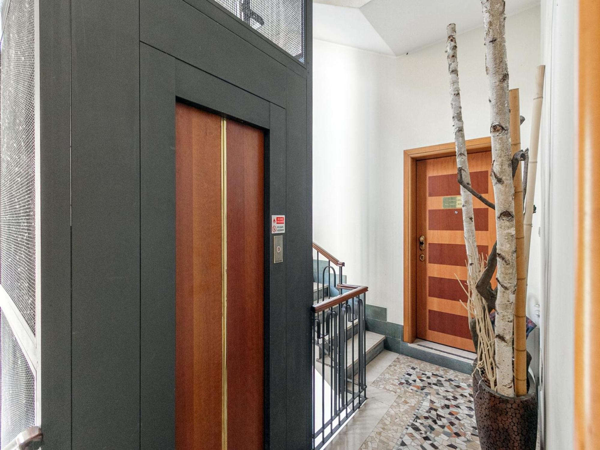 Centro Via Della Signora Apartment