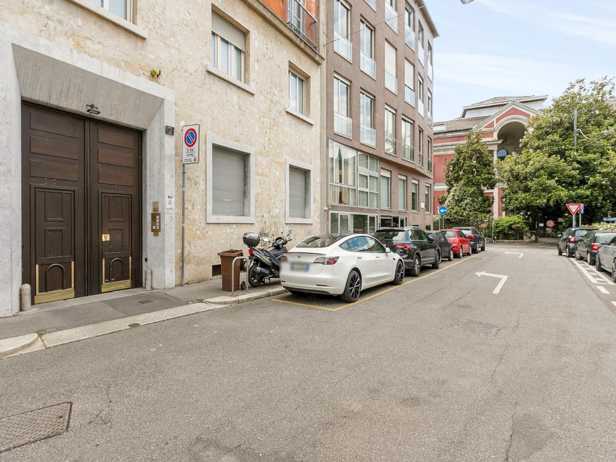 Centro Via Della Signora Apartment