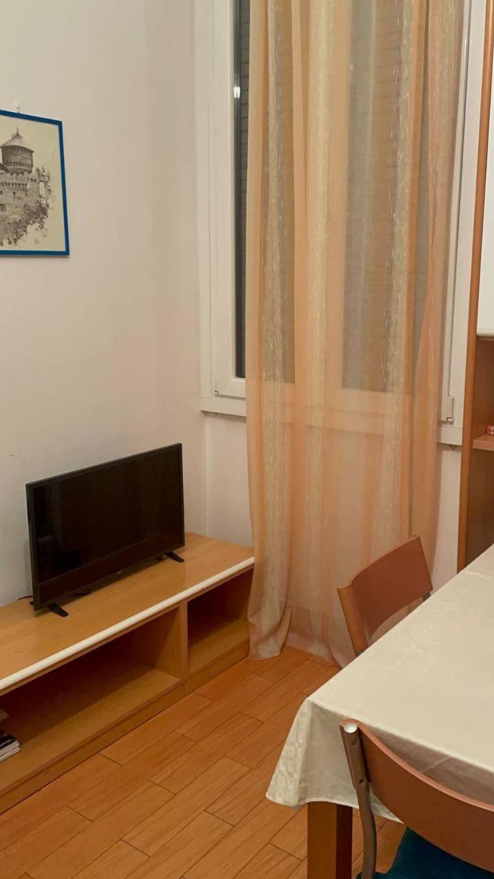 Metro Lanza Palace Aparthotel