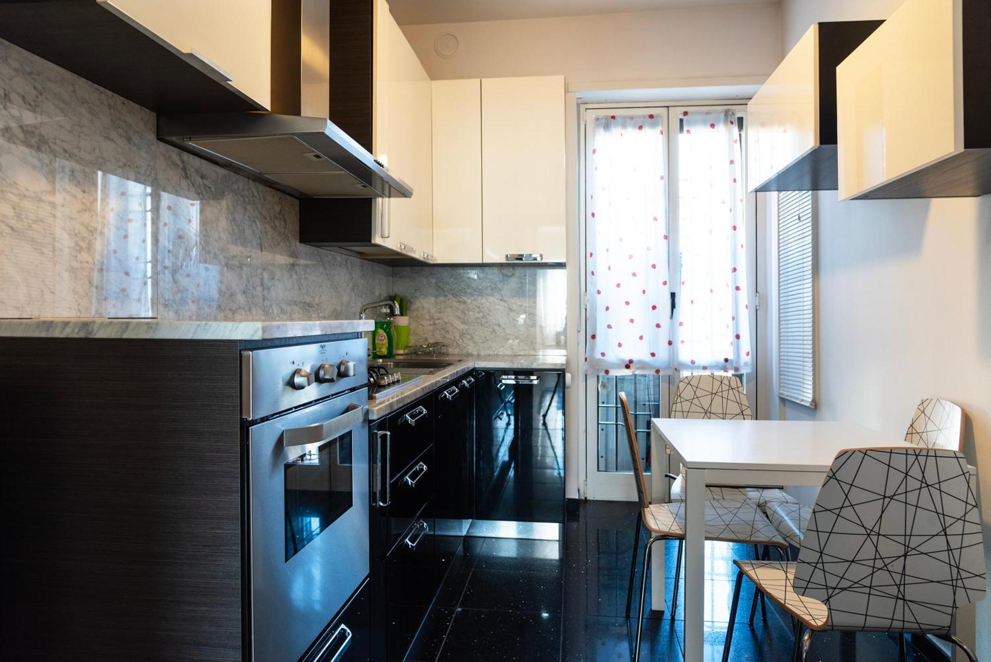 Apartment Youhosty - Populonia 10 Mailand