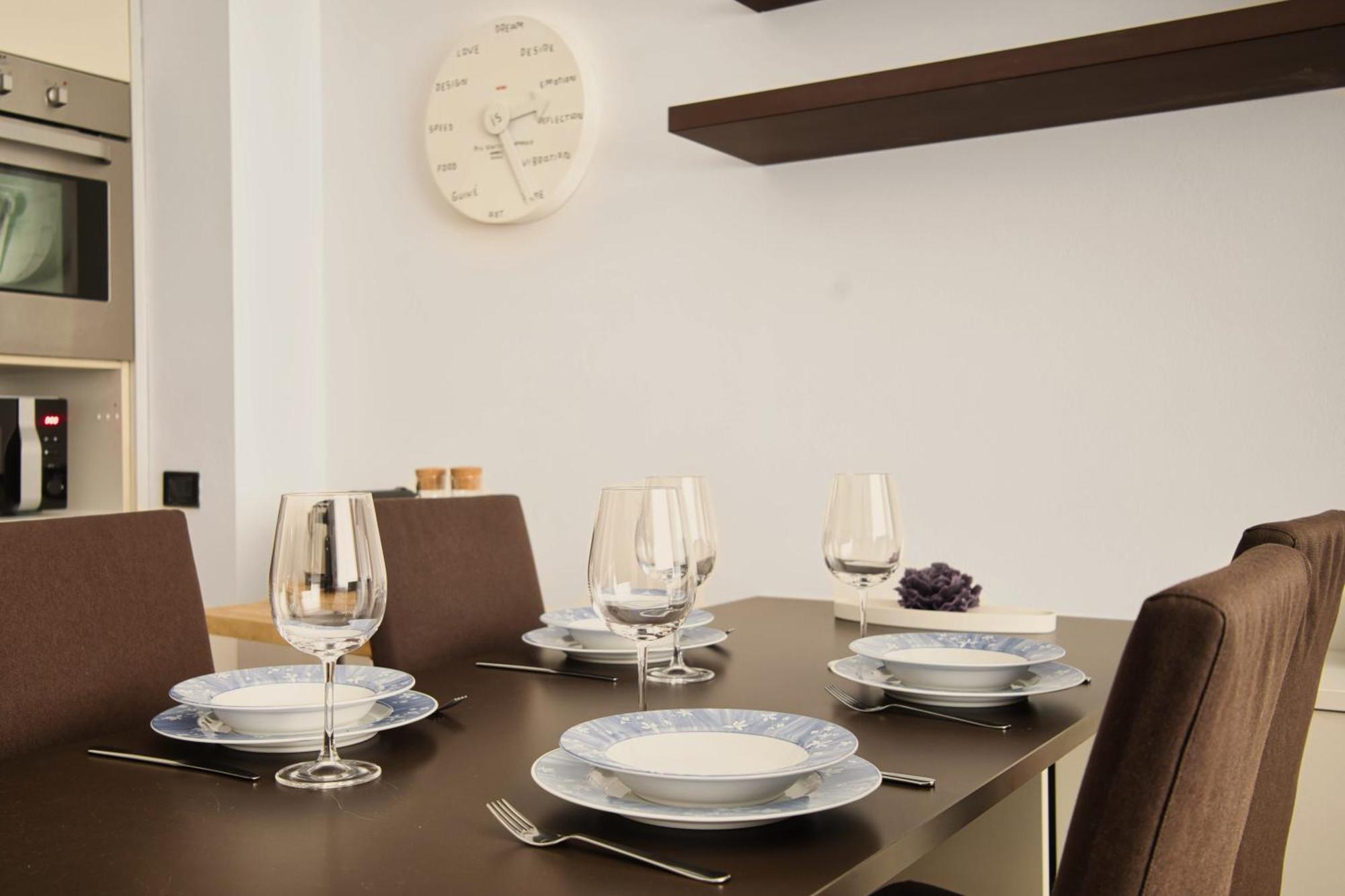 Just Urban - Modern - Trivulzio 3 *