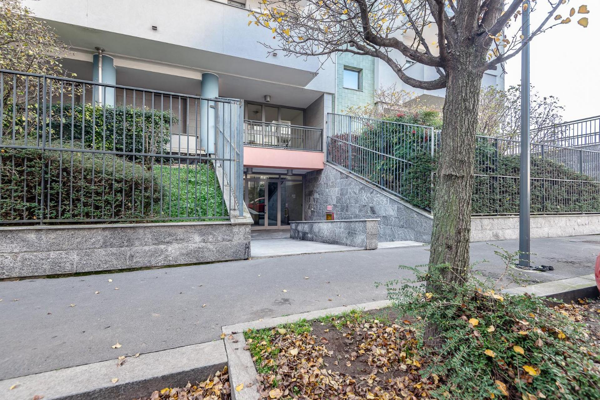 Stayeasy Santagiulia - M3 Metro - Center In 20 Mins Milano