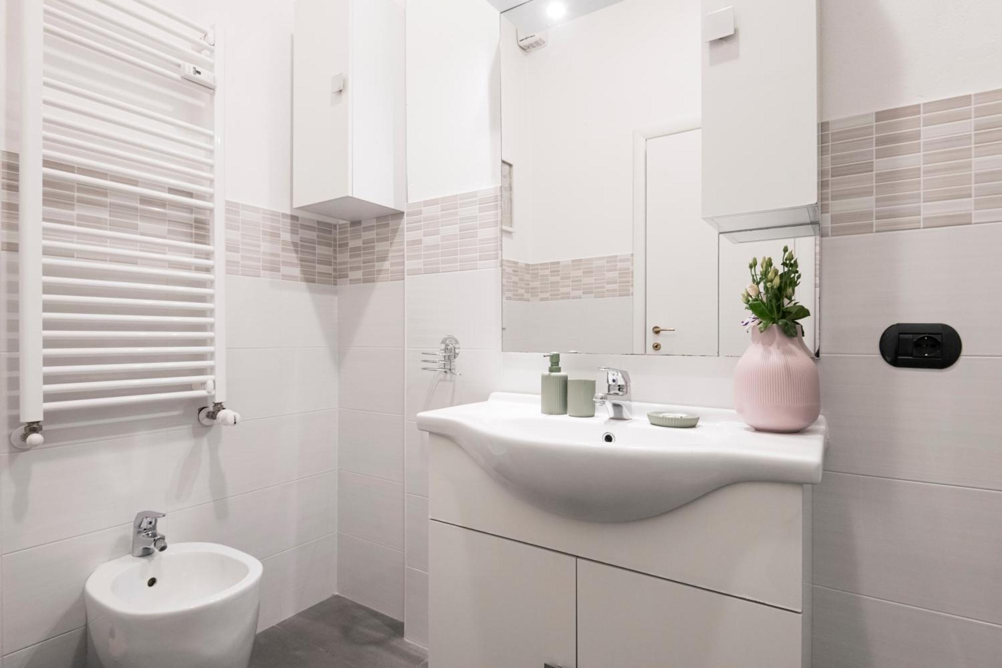 Apartment Cozy In Piazza 5 Giornate By Easylife