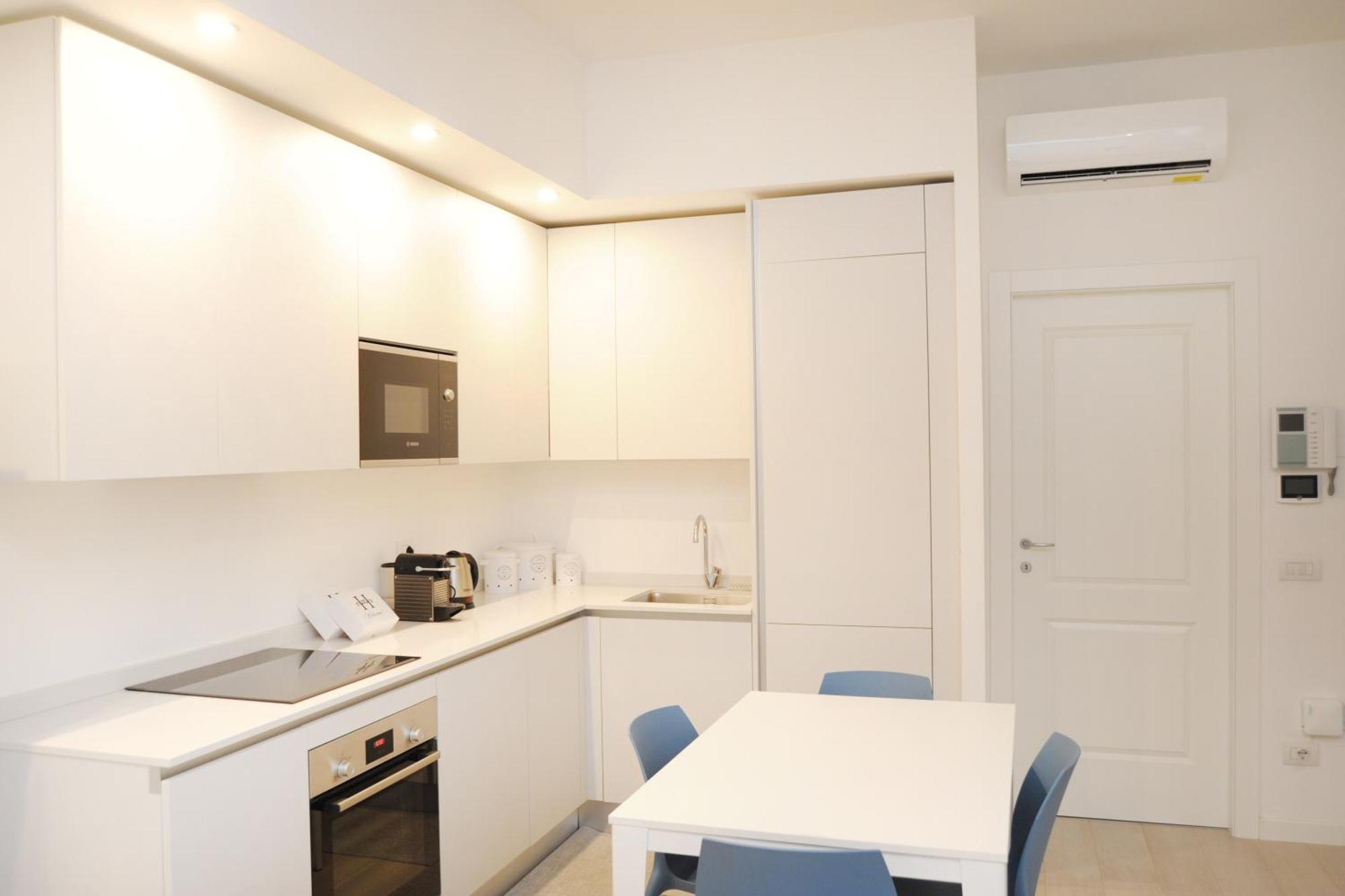 Apartment Lanzone Milan
