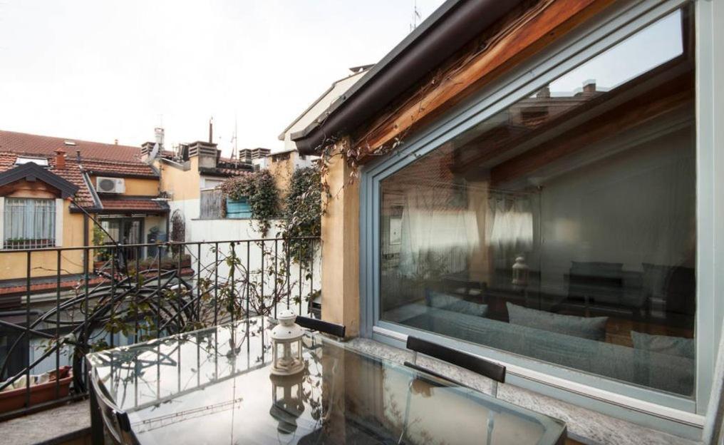 Dhomes - And - Duomo Delight, Terrace Milano