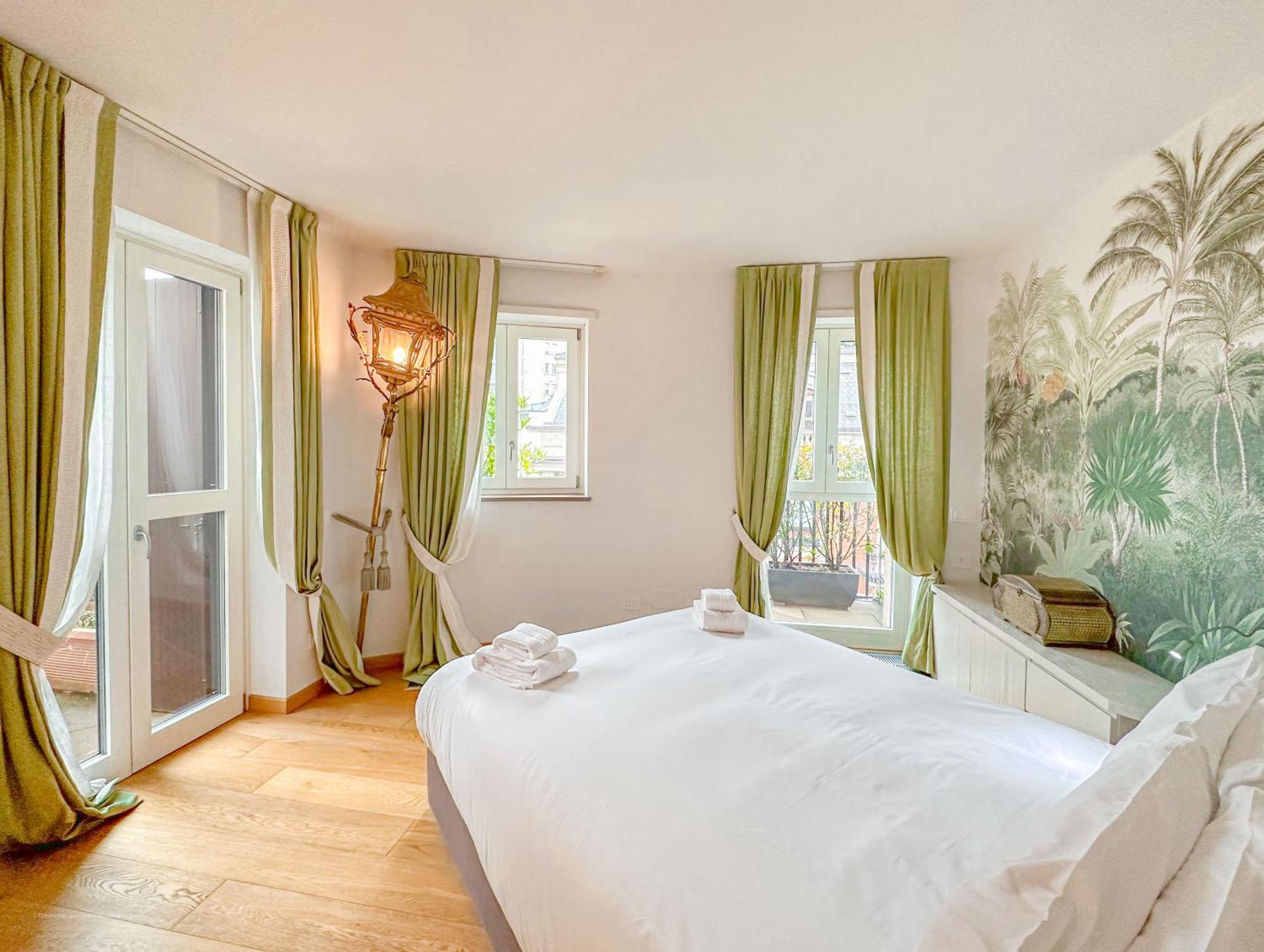Foro Luxury Penthouse - Vista Duomo E Castello Appartamento *