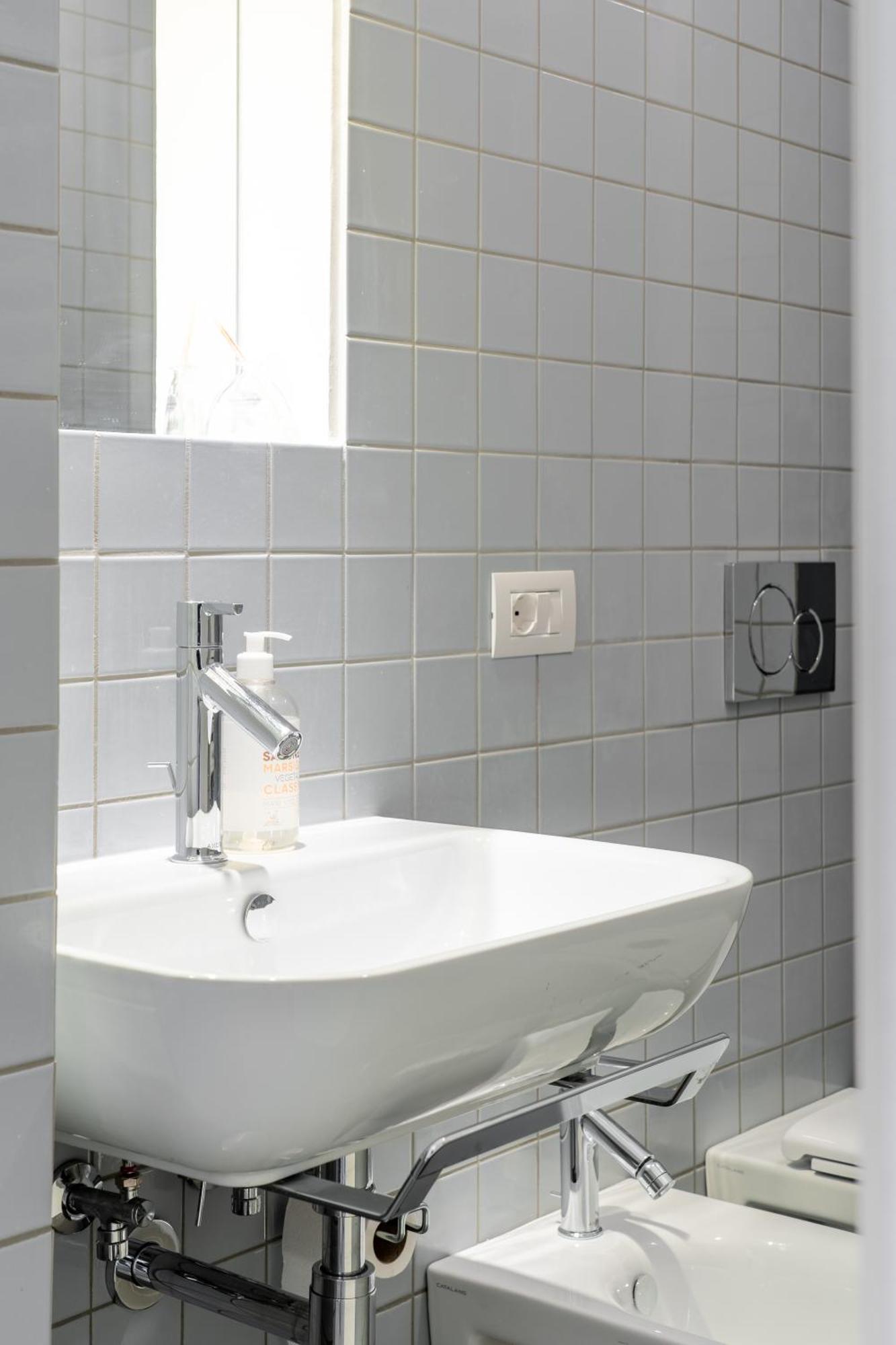 New Flat In The Heart Of Navigli Appartamento Milano