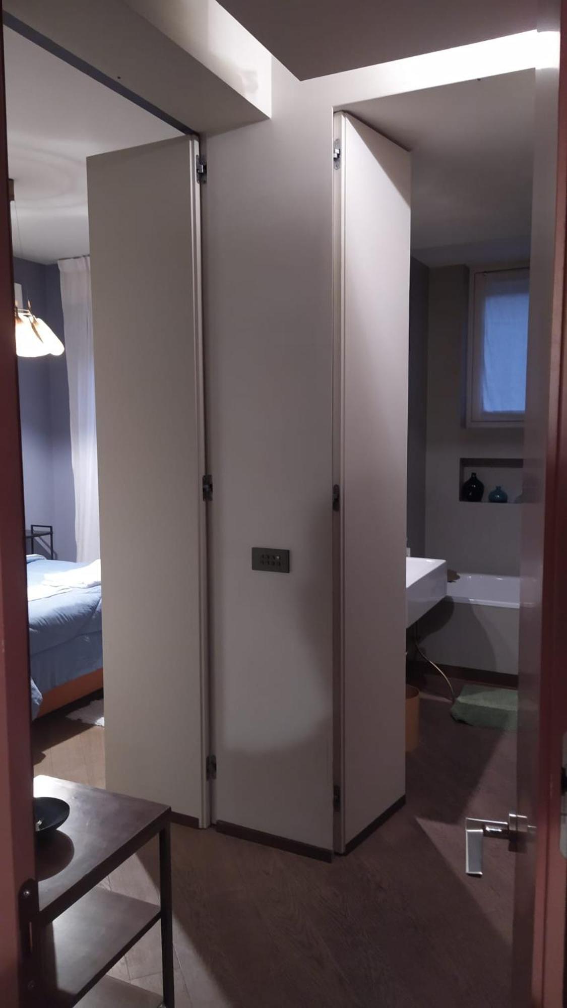 Privata Con Bagno E Garage Milano