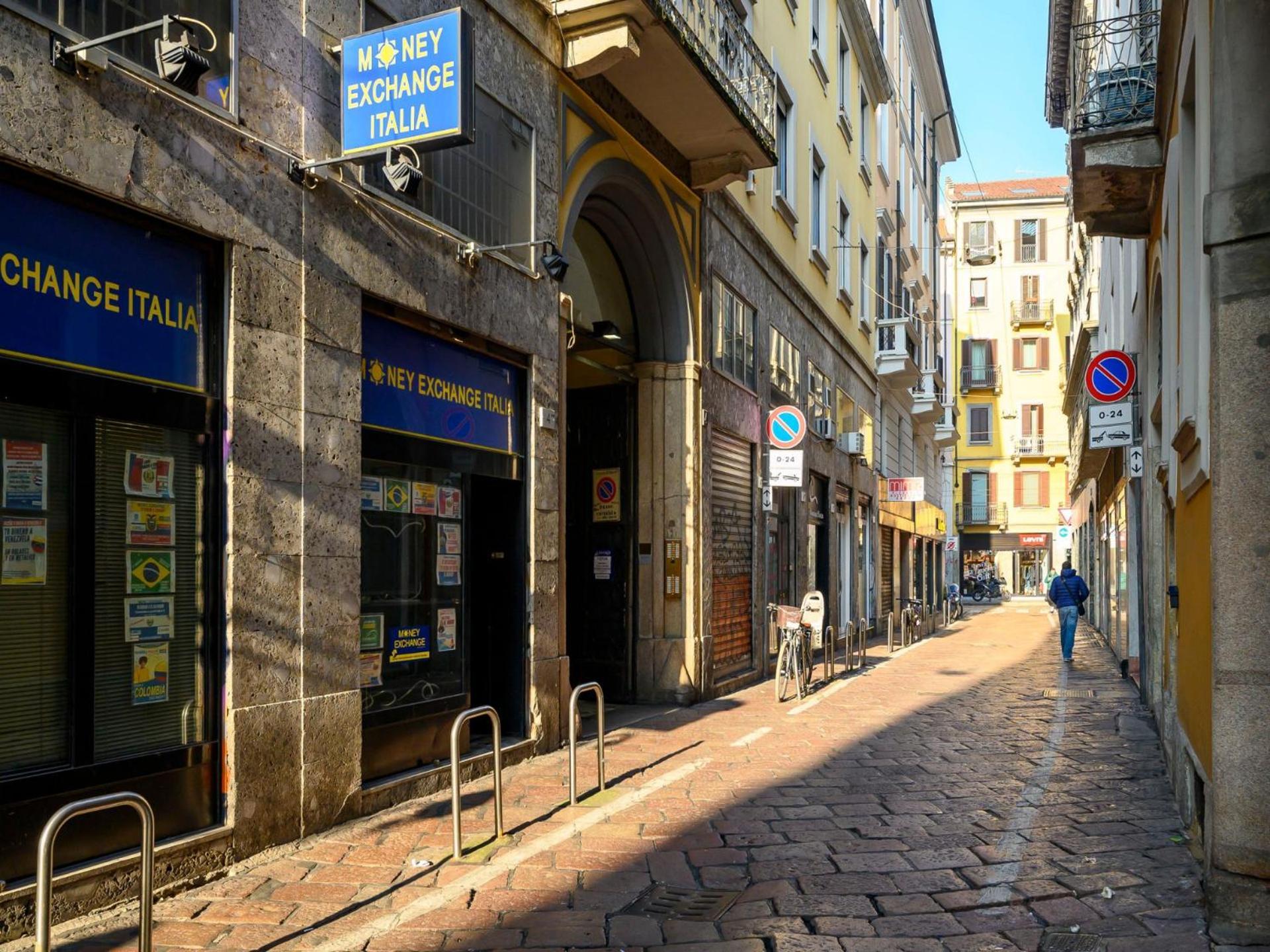 The Rent - Refined One-bedroom In The Historic Center * Milano
