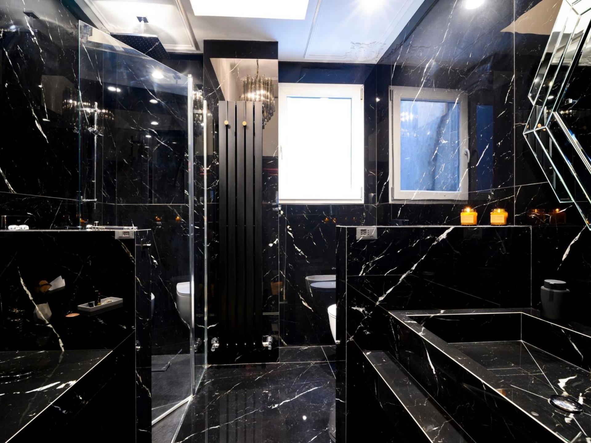 The Rent - Refined One-bedroom In The Historic Center Appartamento