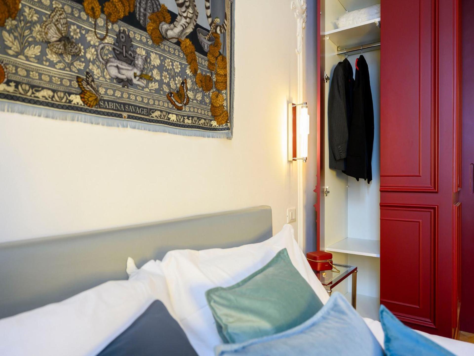 The Rent - Refined One-bedroom In The Historic Center * Milano