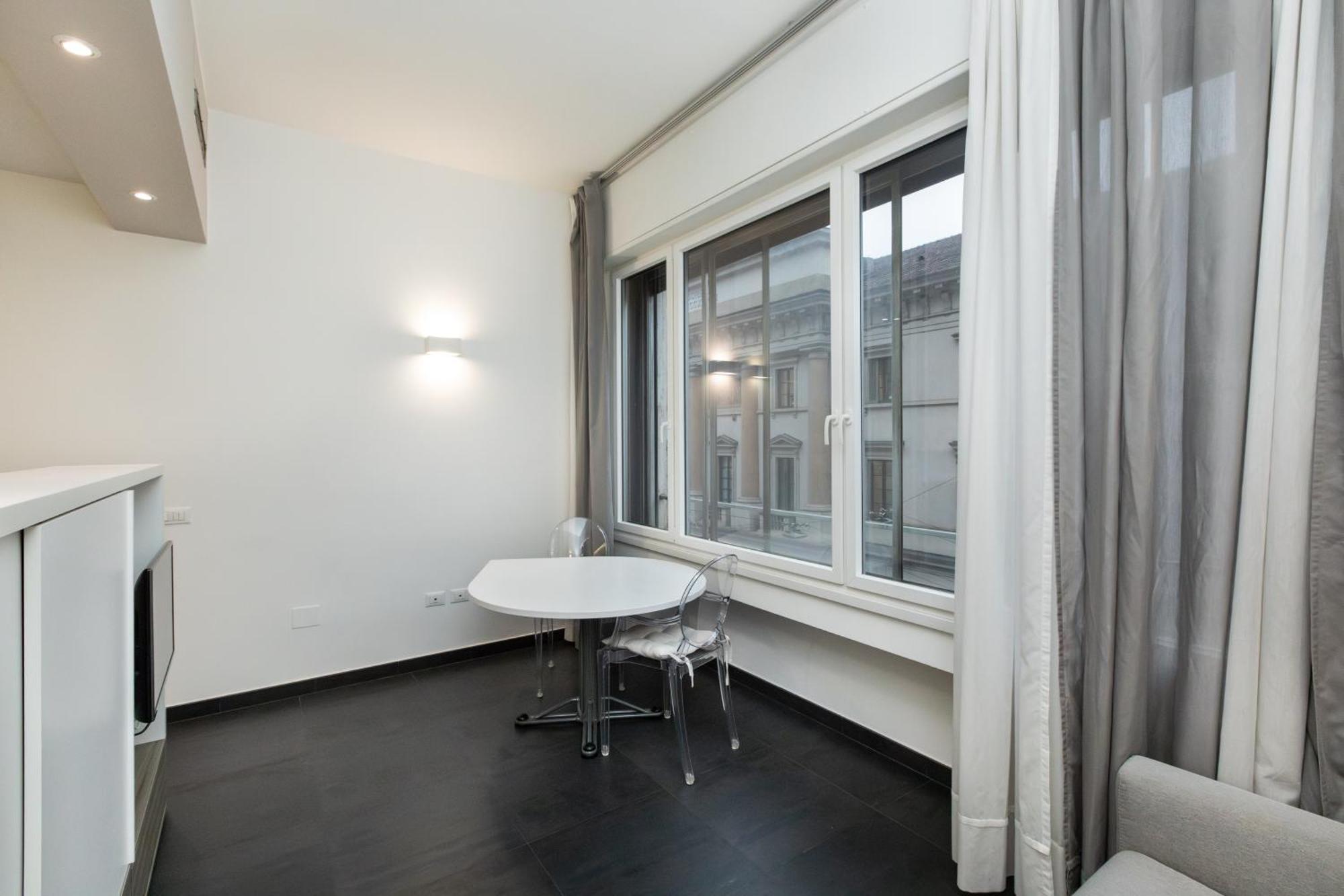 Magnoliaapartments - 52 Porta Nuova, Brera Duomo Milan
