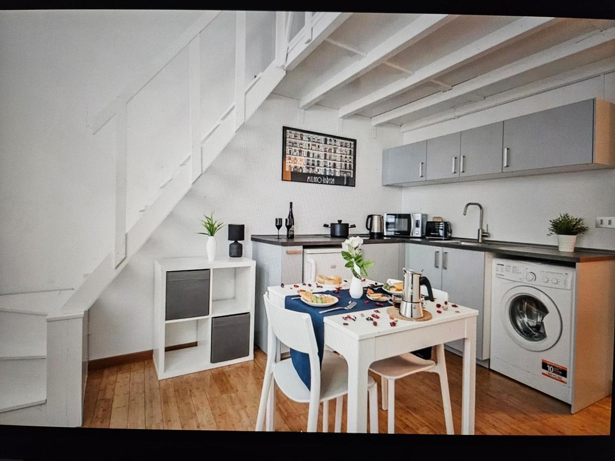 Apartment Two-room San Babila *