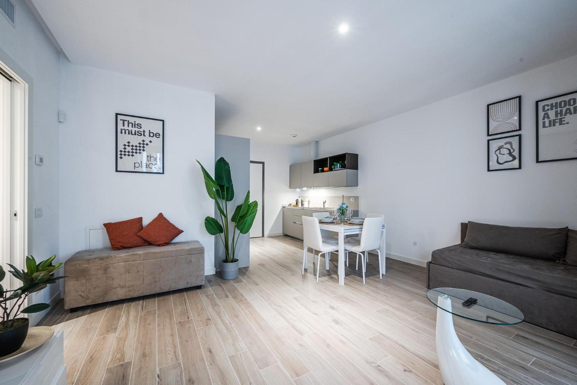 Urban Garden Flat In Modern Style Appartamento *