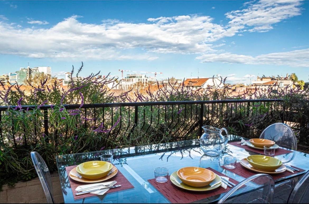 10 Minuti Dal Duomo - Elegante Domus Apartment *