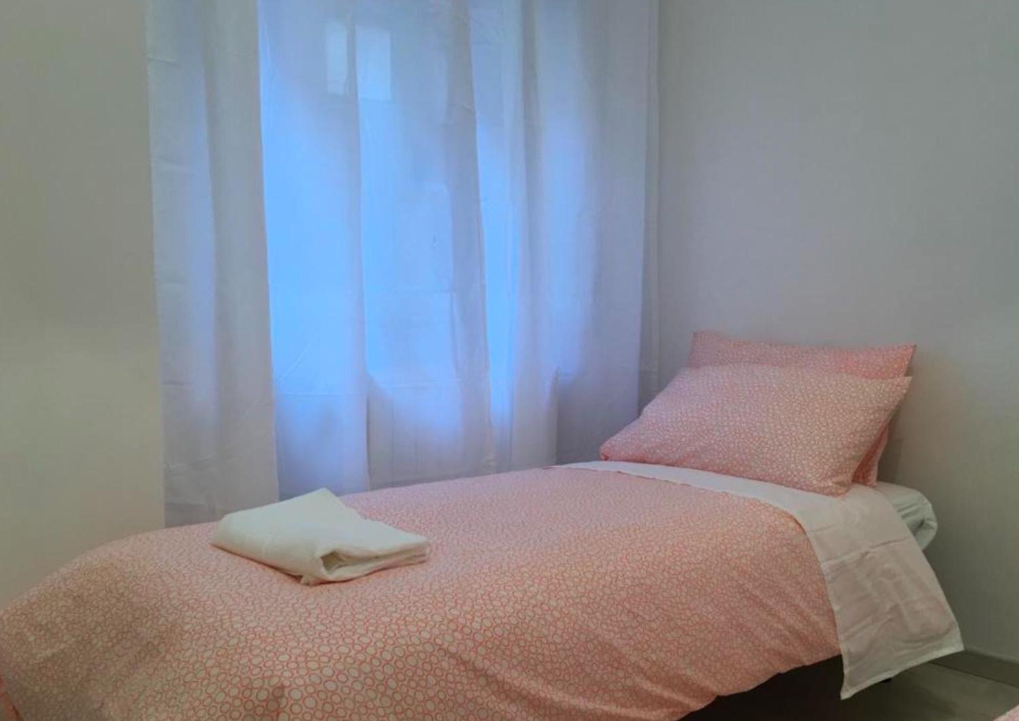 Leilighet Comfortable In Close To The Metro