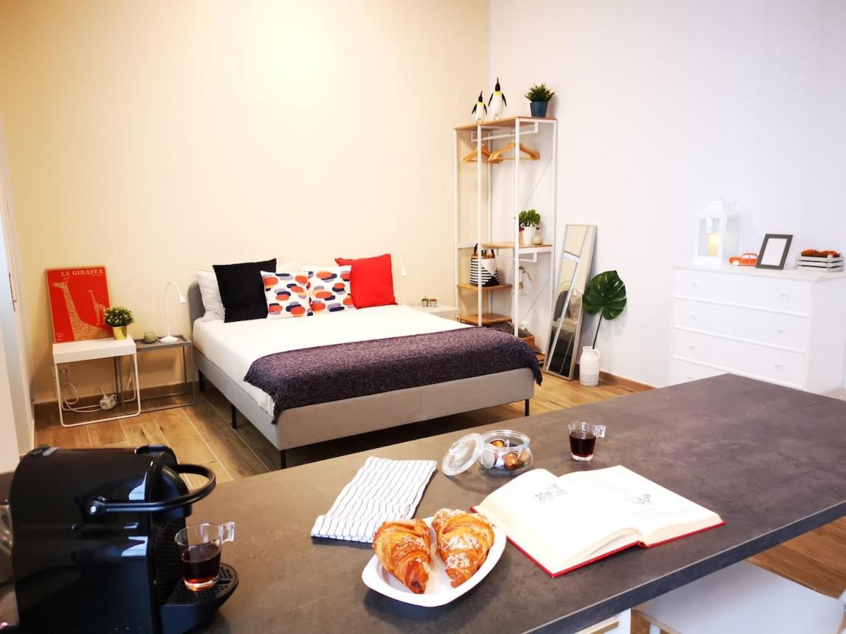 Cozy 50 Meters From The Metro * Mailand
