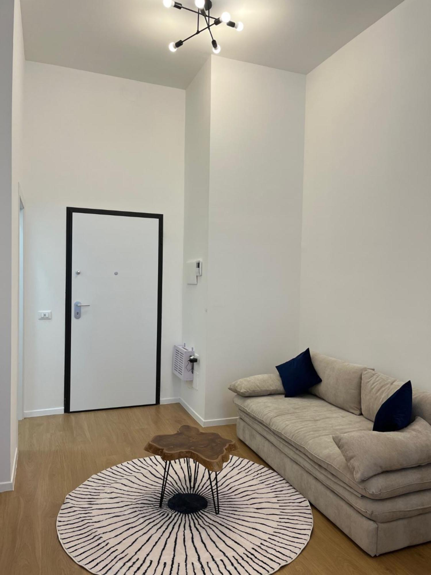 Loft A002 Solo Tower - Sforza 13 Apartment *