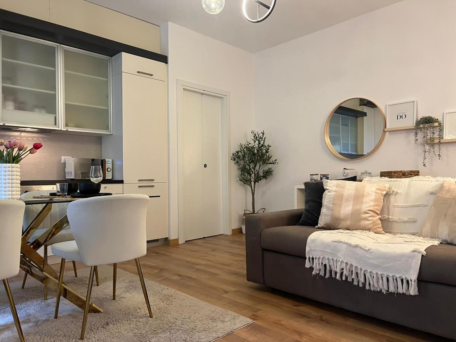 Apartment La Regina Delle Locazioni In Bocconi