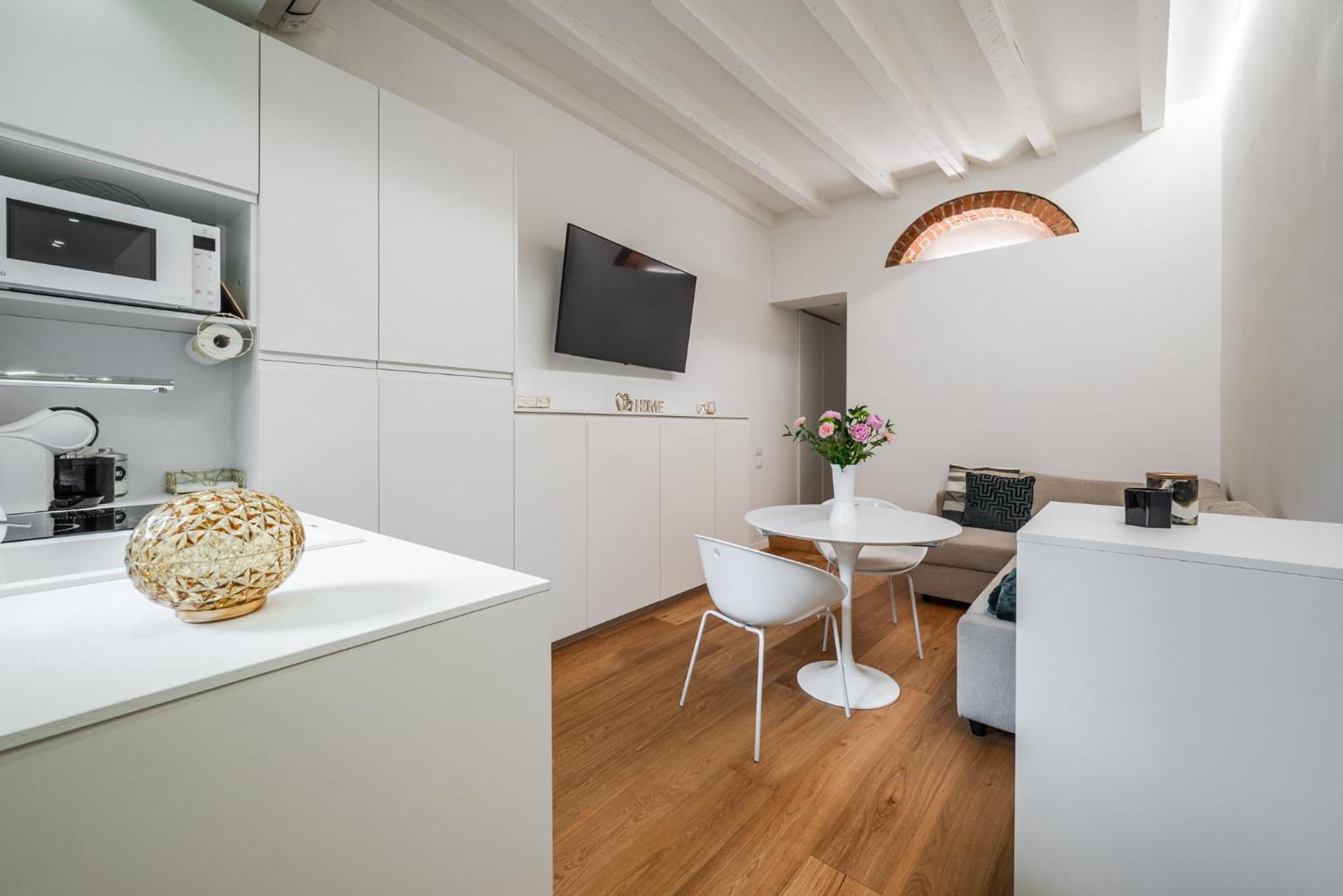 Vivimihome - Navigli With Garage * Milano