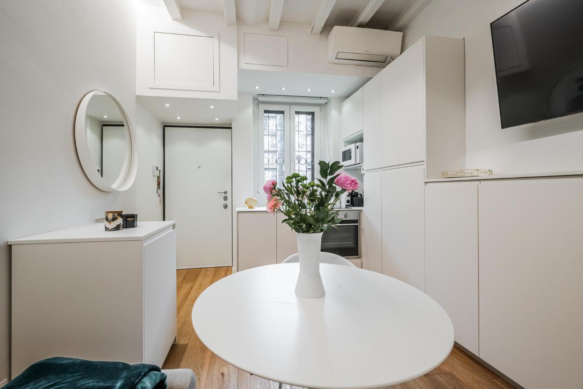 Vivimihome - Navigli With Garage Lejlighed