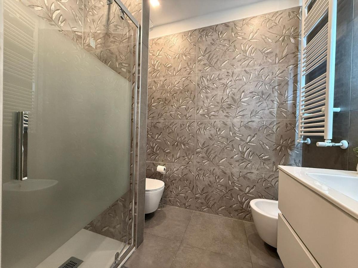 Appartamento Wide & Bright 2 Bedroom Flat 50m From M4 Station *