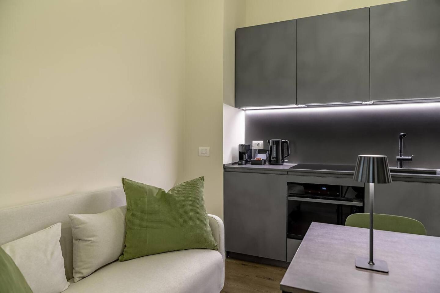 Luxury Terrace Apartment *