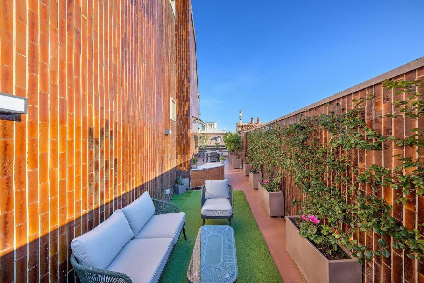 Luxury Terrace *