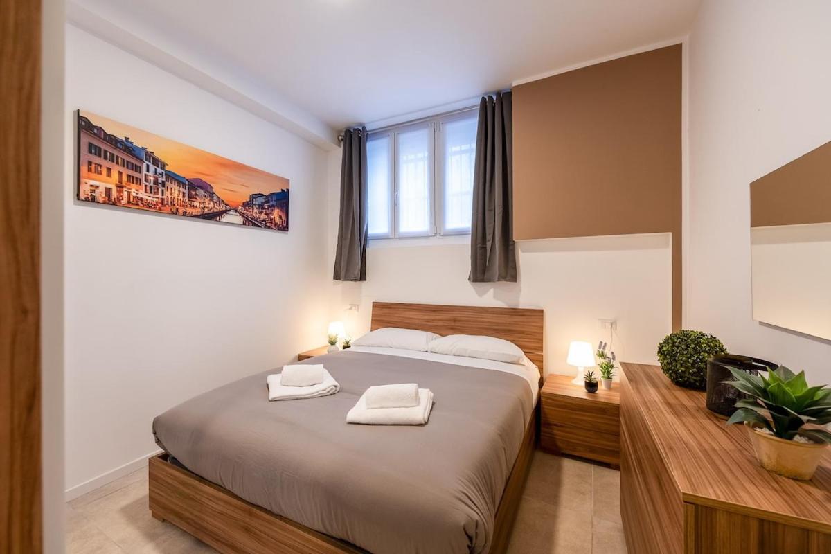 Authentic Private Flat 2 Min From Navigli * Milaan