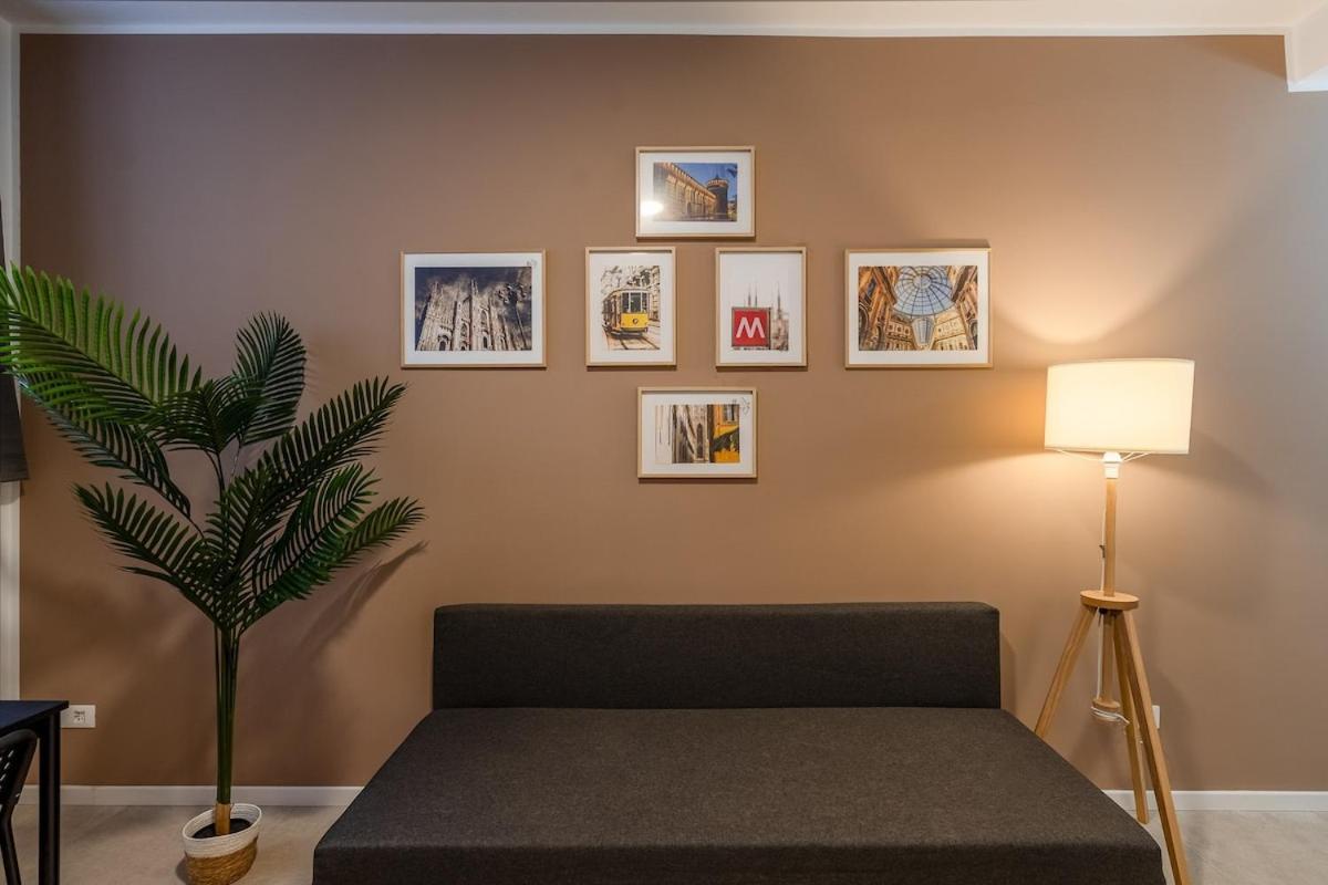Authentic Private Flat 2 Min From Navigli Appartement Milaan
