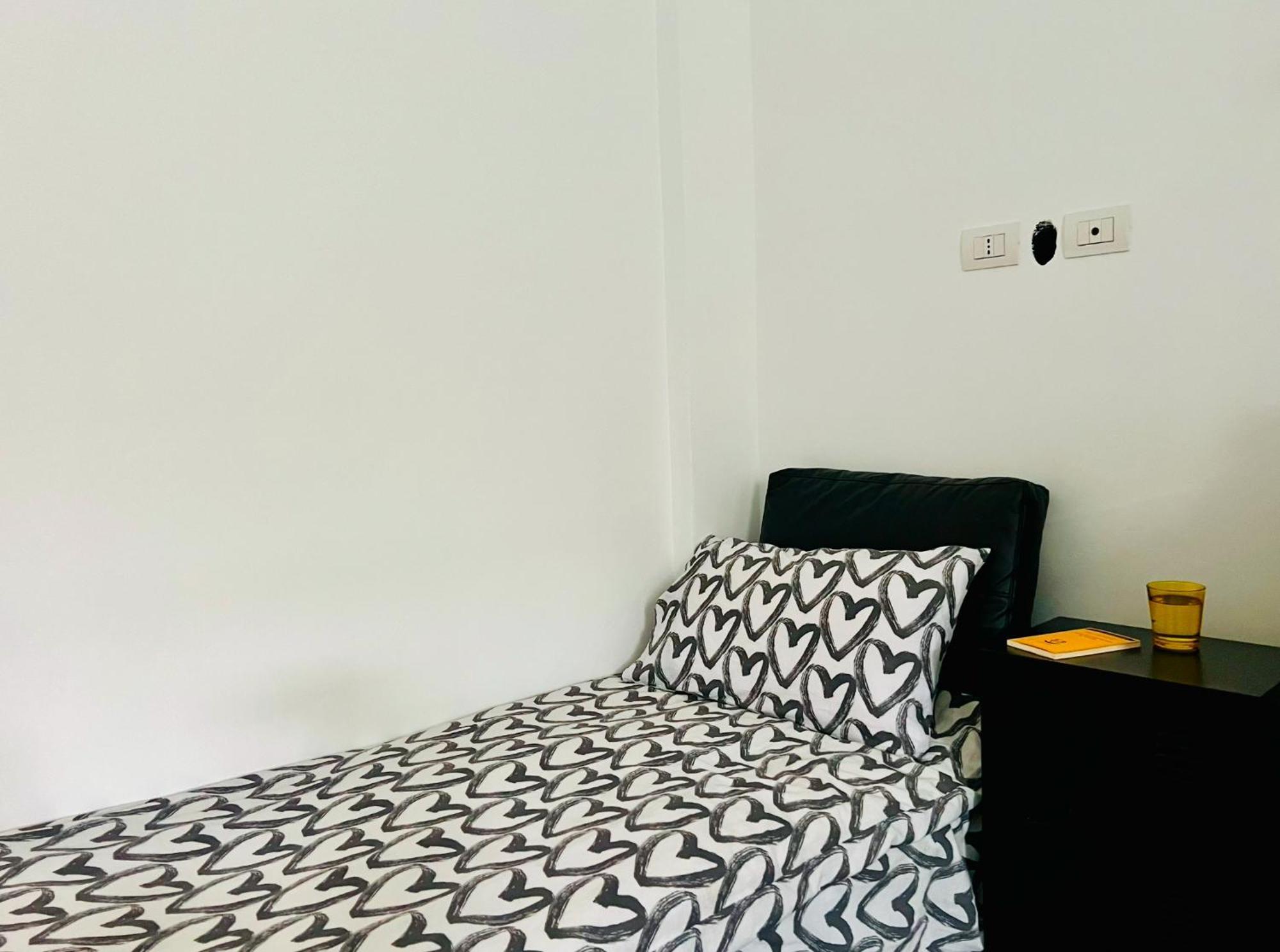 3 In Navigli Center Close To The Metro With Parking Appartamento *