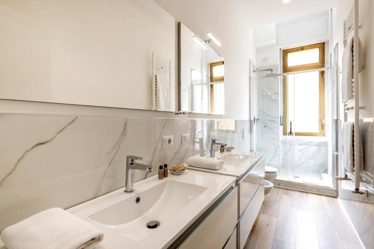 Prealpi1-design With Two Double Bedrooms Milano