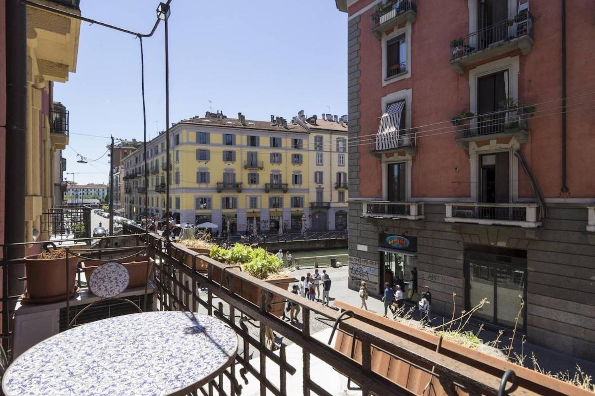 Navigli - B * Milano