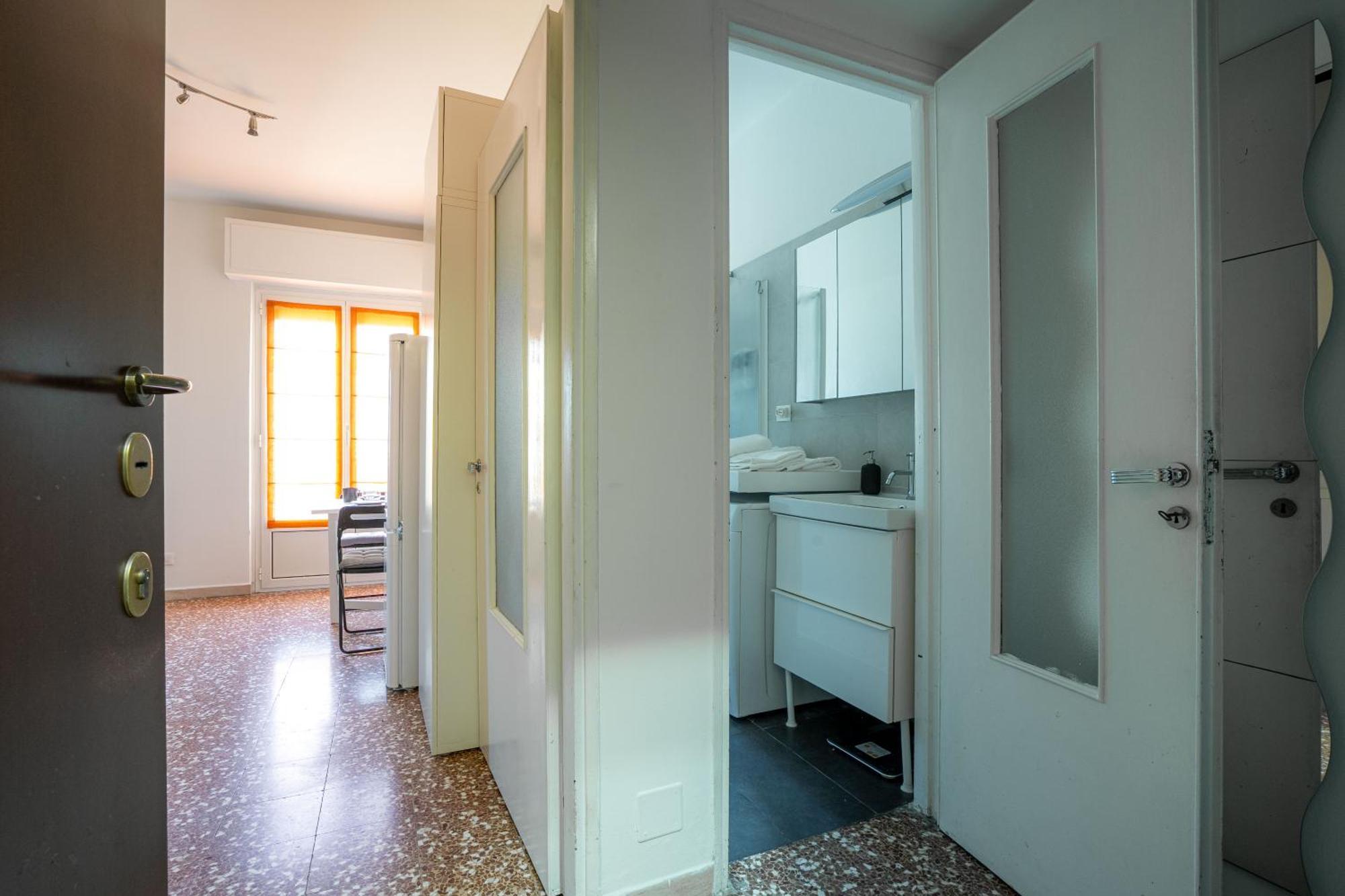 Apartment Accogliente In Lambrate , Lambrate Cozy House